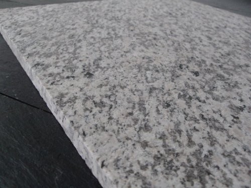 SONAT 270 Granit weiß-grau-rosé, Nahaufnahme Format