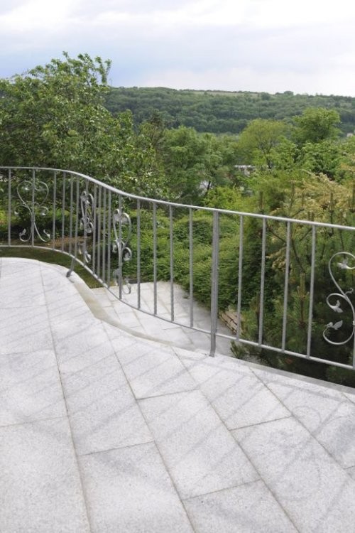 Granit weiß-grau, Balkon